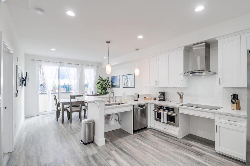 Park Blvd Paradise 301 Ada Compliant With A Spa San Diego Exteriör bild